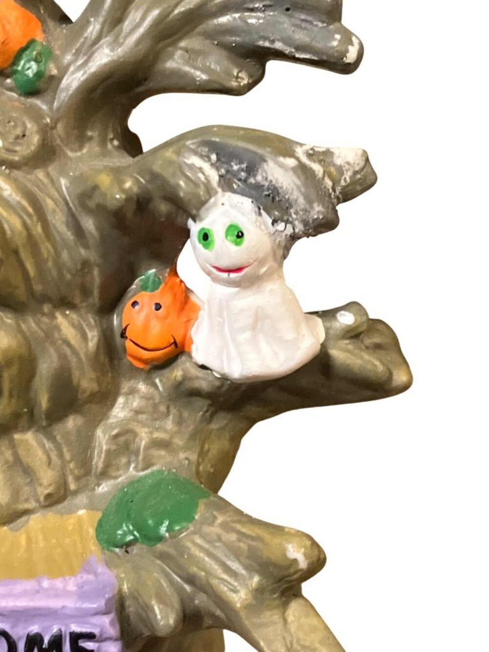 Halloween Tree Figurine With Pumpkins and Ghosts Welcome Sign - Picture 5 of 16